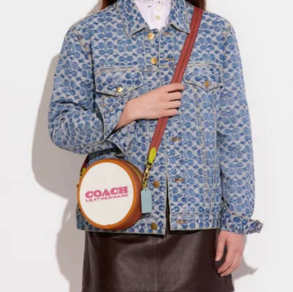 COACH Color-Block Leather Kia Circle Bag, Chalk/Multi
